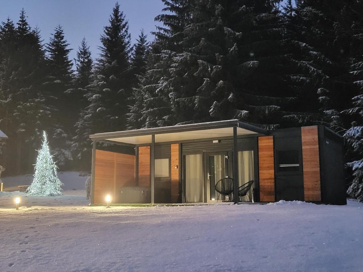Resort Na Jasi Zrece Bagian luar foto